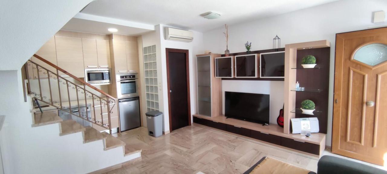 Beach Breeze Townhouse By The Beach Santa Pola Zewnętrze zdjęcie