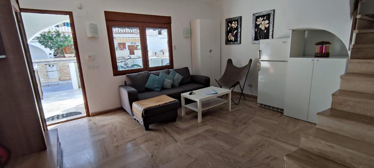 Beach Breeze Townhouse By The Beach Santa Pola Zewnętrze zdjęcie