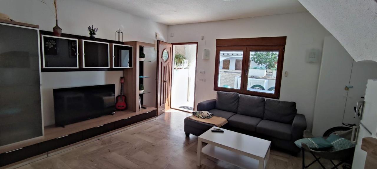 Beach Breeze Townhouse By The Beach Santa Pola Zewnętrze zdjęcie