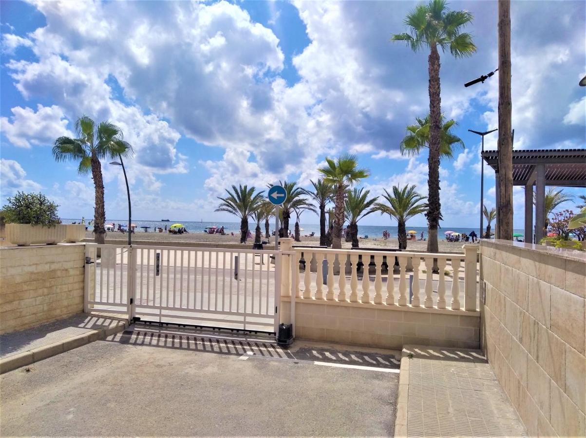Beach Breeze Townhouse By The Beach Santa Pola Zewnętrze zdjęcie